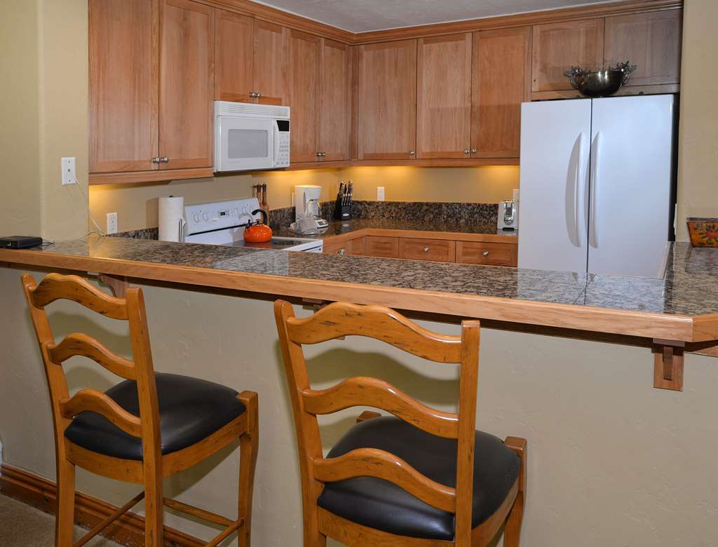 Lodge At Brookside Avon Village 객실 사진