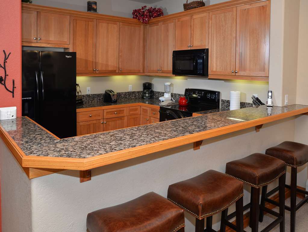 Lodge At Brookside Avon Village 객실 사진