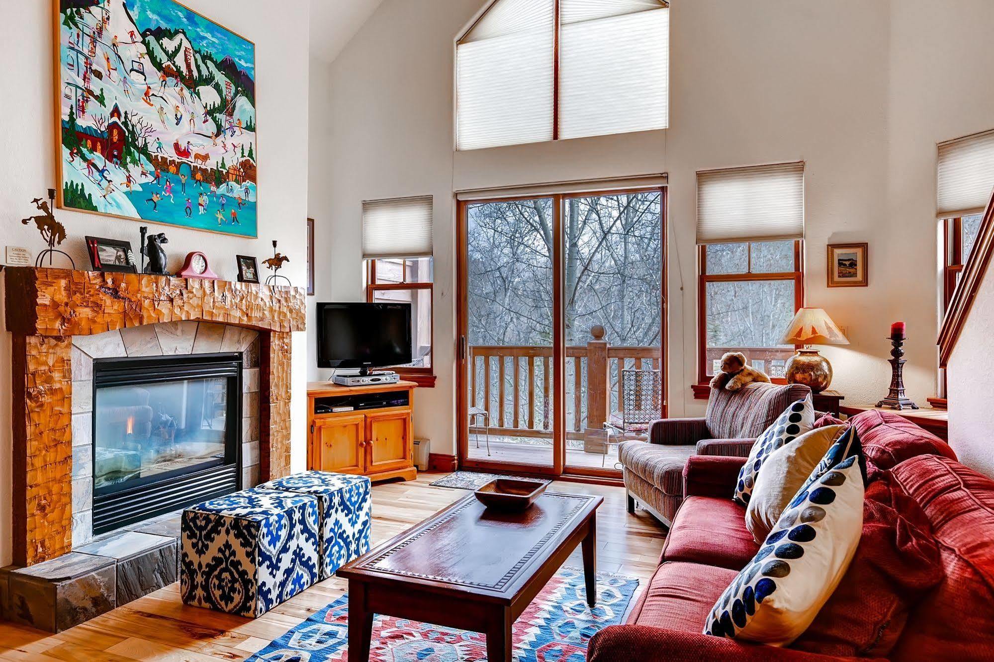 Lodge At Brookside Avon Village 외부 사진